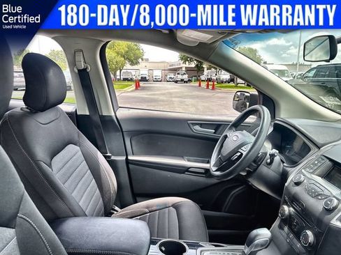 Used 2018 Ford Edge SE FWD image 18