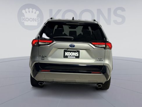 Used 2020 Toyota RAV4 XSE w/ All Weather Liner Package AWD/4WD image 19