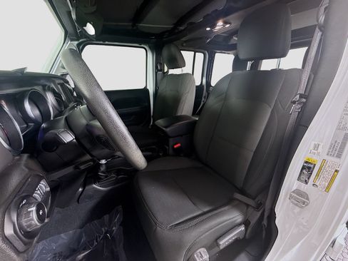 Used 2022 Jeep Wrangler Unlimited Sport AWD/4WD image 22