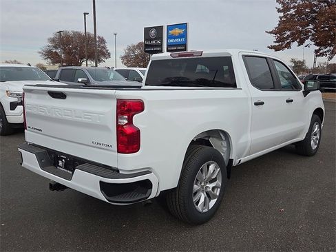New 2026 Chevrolet Silverado 1500 Custom image 4