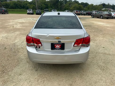 Used 2016 Chevrolet Cruze LS FWD image 7
