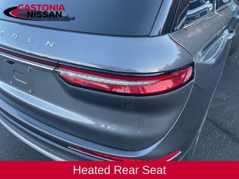 Used 2022 Lincoln Corsair AWD w/ Premium Package image 14