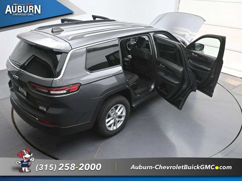 Used 2023 Jeep Grand Cherokee L Laredo AWD/4WD image 42