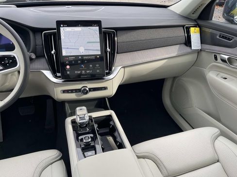 New 2026 Volvo XC90 B6 Ultra image 14