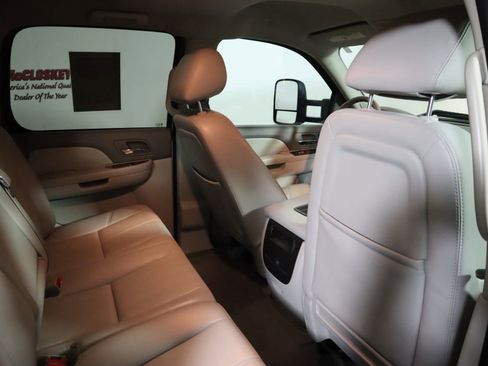 Used 2014 GMC Sierra 3500 SLT w/ SLT Convenience Package image 52