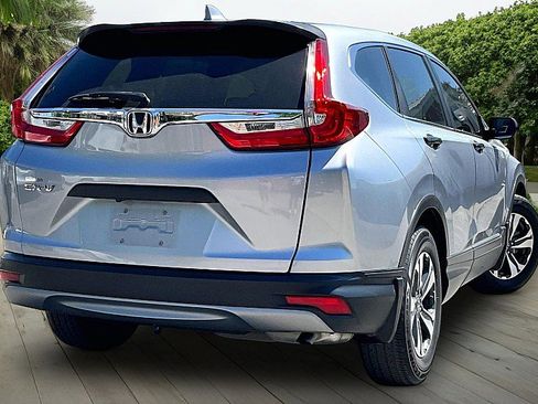Used 2019 Honda CR-V LX image 2