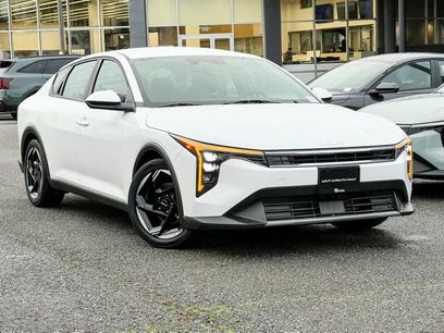 Certified 2025 Kia K4 EX