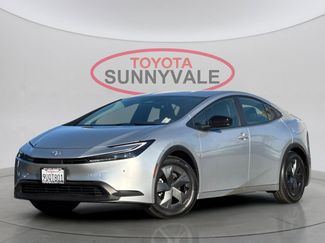 Certified 2025 Toyota Prius LE video 2
