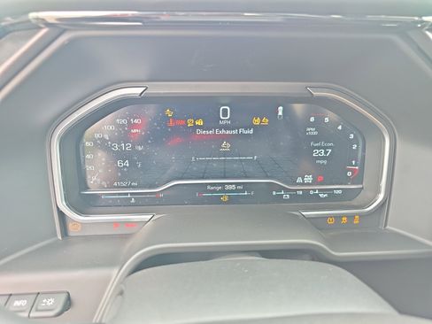 Used 2023 GMC Sierra 1500 AT4 w/ AT4 Premium Package AWD/4WD image 16