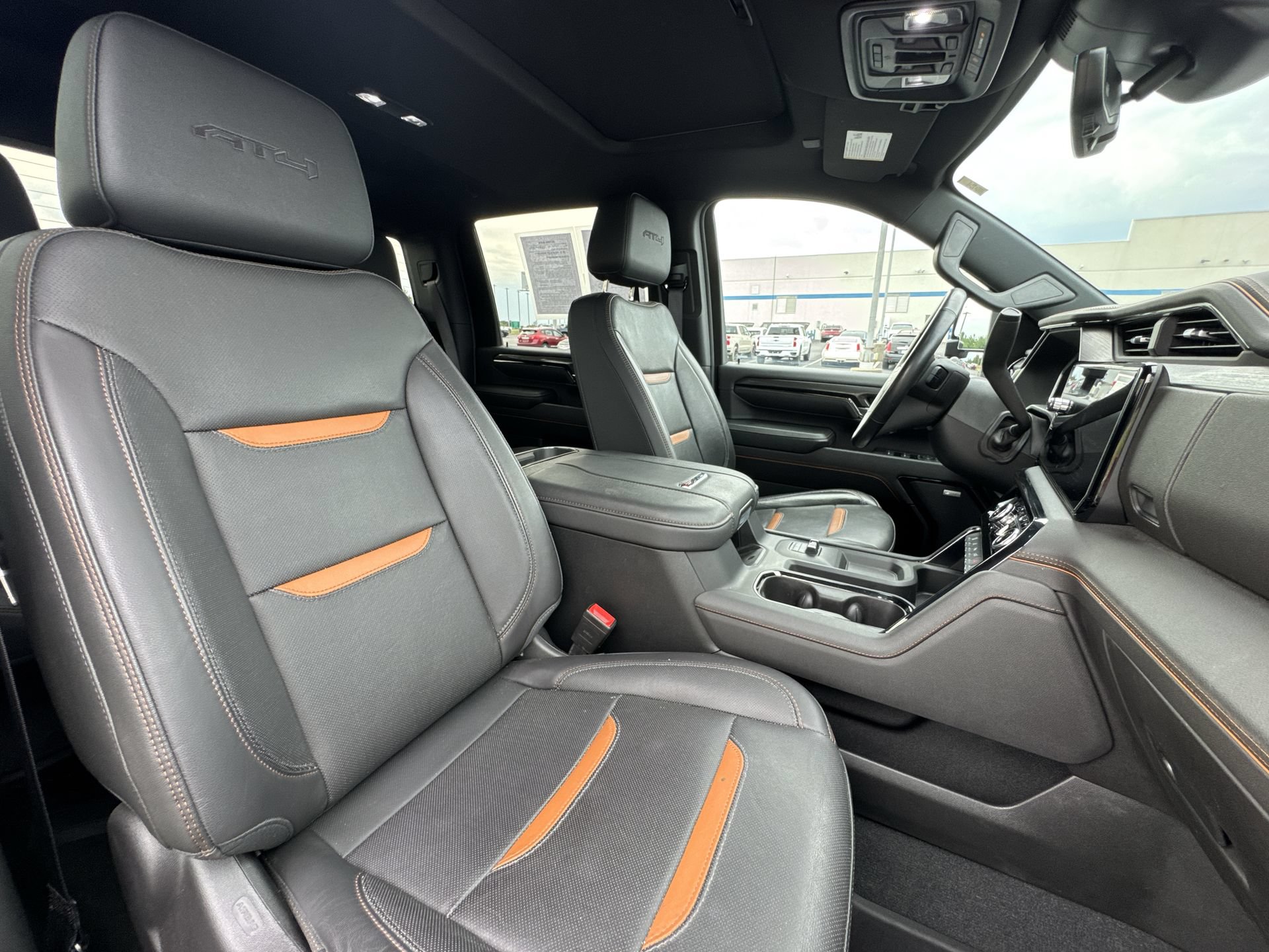 Certified 2024 GMC Sierra 2500 AT4 w/ AT4 Premium Plus Package AWD/4WD image 25