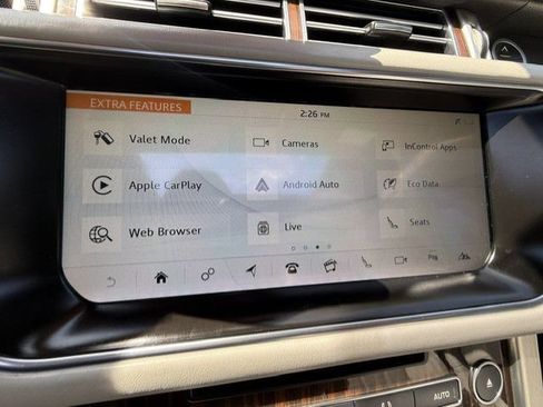 Used 2017 Land Rover Range Rover Supercharged AWD/4WD image 33
