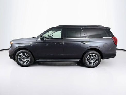 Used 2025 Ford Expedition Active AWD/4WD image 8