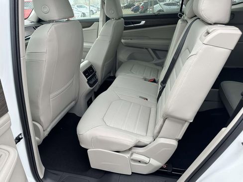 New 2026 Volkswagen Atlas SEL AWD/4WD image 9