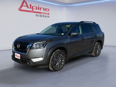 New 2025 Nissan Pathfinder SV image 1