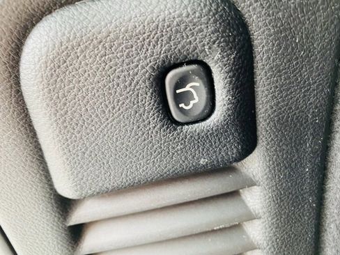 Used 2020 Dodge Durango GT image 11