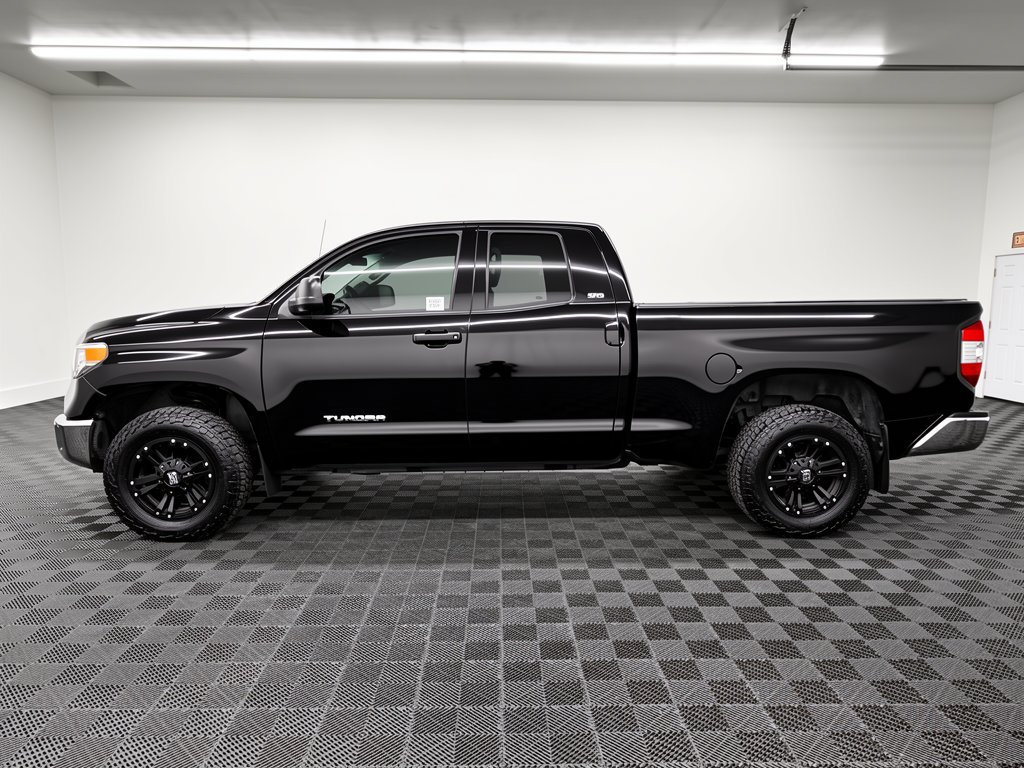 Used 2014 Toyota Tundra SR5 AWD/4WD image 2