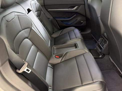 Certified 2025 Porsche Taycan RWD image 31