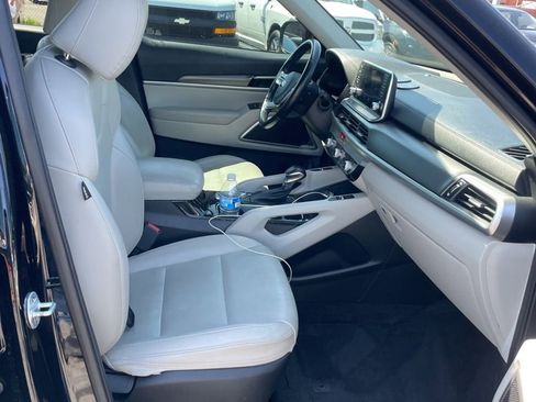 Used 2020 Kia Telluride S image 6