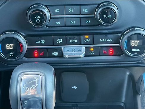 Used 2023 Ford Bronco Wildtrak AWD/4WD image 22