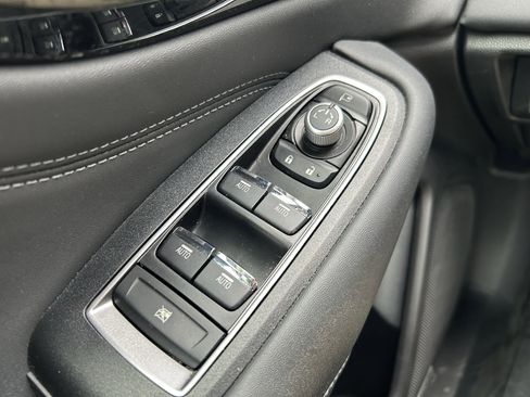 Used 2023 Subaru Outback Touring image 20