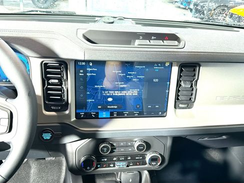 New 2026 Ford Bronco Outer Banks AWD/4WD image 23