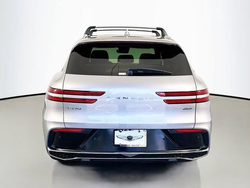 Certified 2026 Genesis GV70 2.5T Advanced AWD/4WD image 6