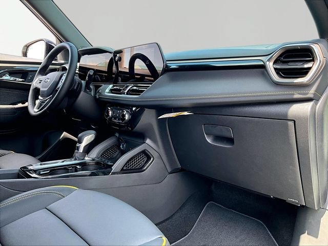 New 2026 Chevrolet TrailBlazer ACTIV w/ Driver Confidence Package FWD image 9