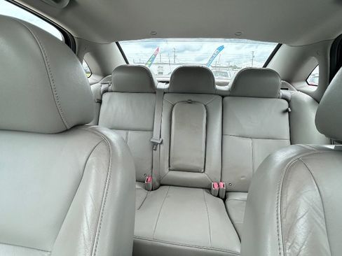 Used 2010 Chevrolet Impala LT w/ Luxury Edition Package FWD image 13