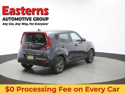 Used 2021 Kia Soul S FWD image 42