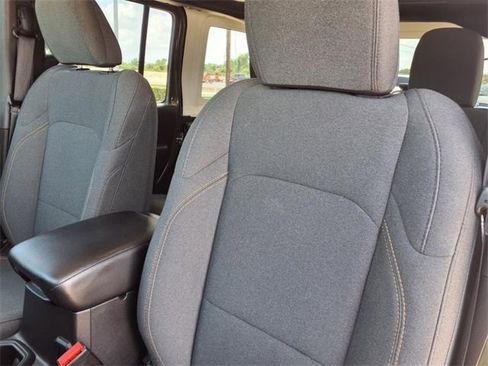 Used 2024 Jeep Wrangler Sport S image 7