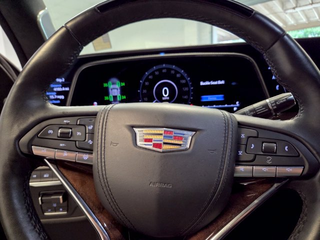 Used 2023 Cadillac Escalade Sport Platinum w/ LPO, ONYX Package AWD/4WD image 25