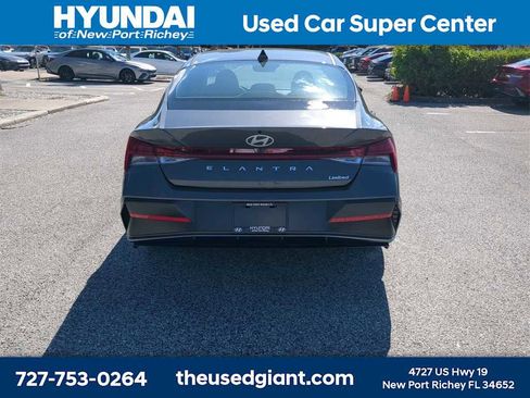 New 2026 Hyundai Elantra Limited image 6