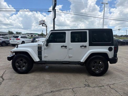 Used 2017 Jeep Wrangler Unlimited Sport AWD/4WD image 7