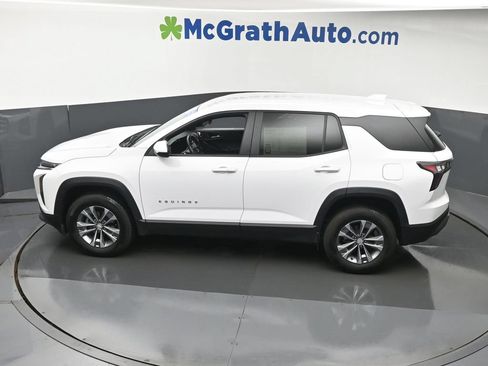 Used 2025 Chevrolet Equinox LT AWD/4WD image 23