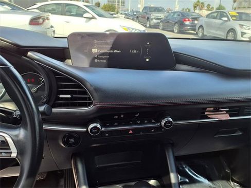 Used 2024 MAZDA MAZDA3 s image 18