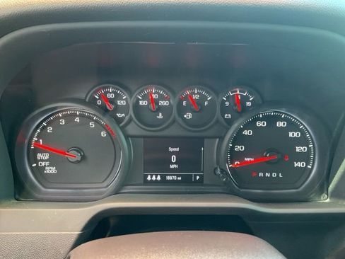 Used 2024 GMC Sierra 1500 Pro w/ Pro Value Package AWD/4WD image 4