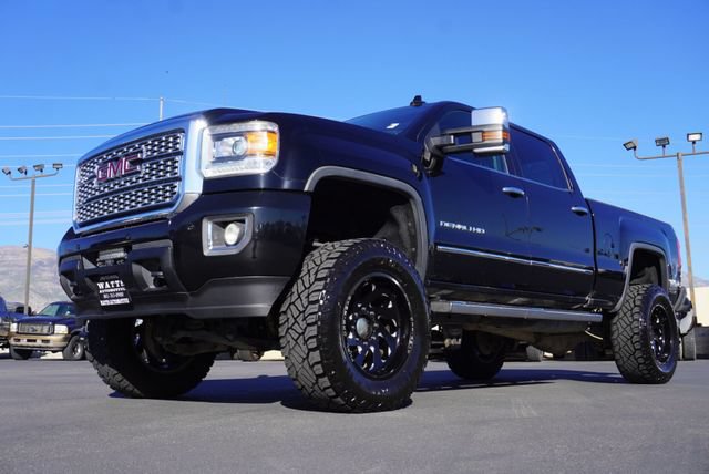Used 2018 GMC Sierra 3500 Denali AWD/4WD image 7
