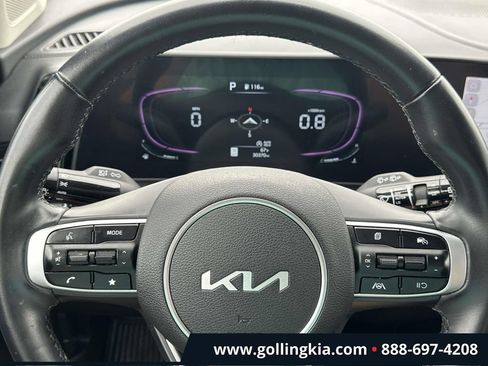 Certified 2024 Kia Sportage EX FWD image 18