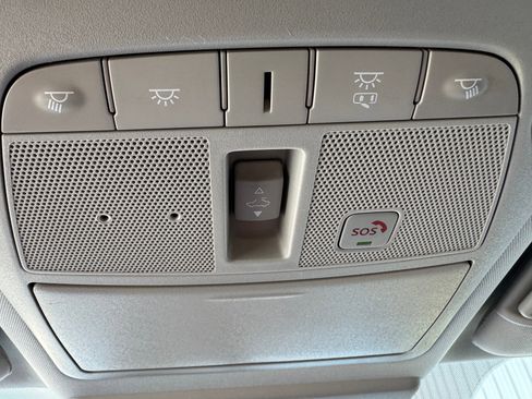 Used 2021 INFINITI QX80 Premium Select w/ All-Season Package image 27