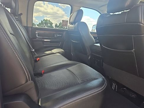 Used 2014 RAM 2500 Laramie w/ Convenience Group AWD/4WD image 28