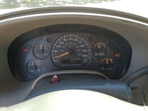 Used 2003 Chevrolet Astro Passenger AWD w/ LS Preferred Equipment Group image 10