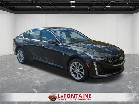 Used 2023 Cadillac CT5 Luxury image 2