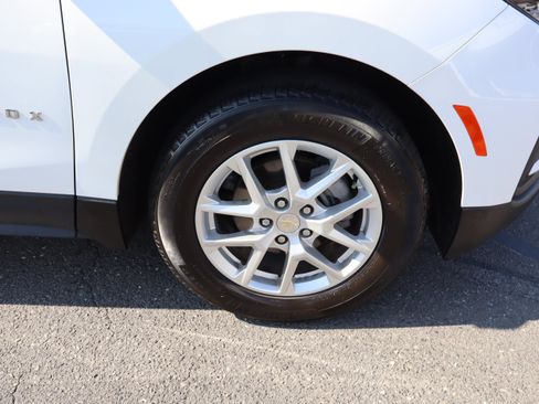 Used 2022 Chevrolet Equinox LS FWD image 37