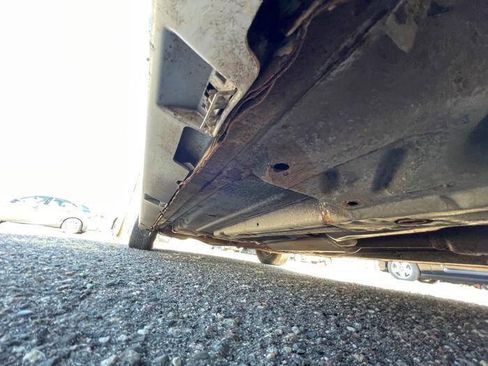 Used 2004 Buick Le Sabre Custom w/ Wheel and Sounds Package image 18