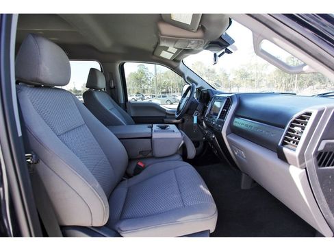 Used 2022 Ford F250 XLT w/ XLT Premium Package image 25