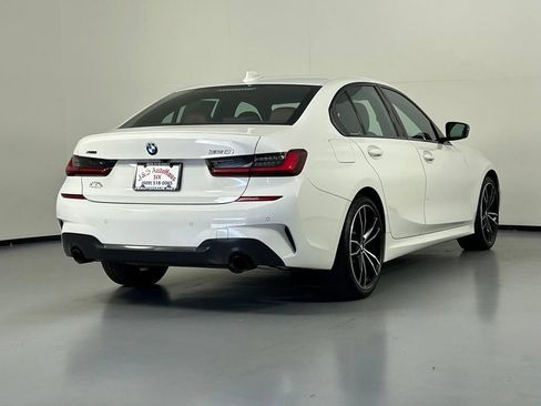 Used 2022 BMW 330i xDrive Sedan w/ M Sport Package AWD/4WD image 7