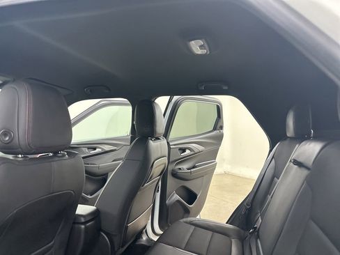 Used 2023 Chevrolet TrailBlazer RS image 28