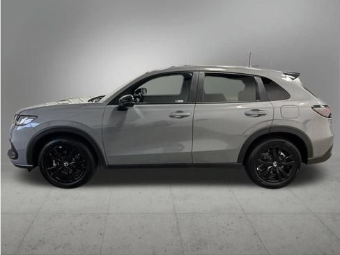 Certified 2026 Honda HR-V Sport image 3