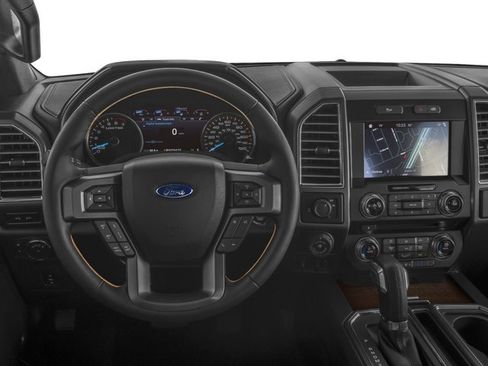 Used 2017 Ford F150 XLT w/ Equipment Group 302A Luxury AWD/4WD image 7
