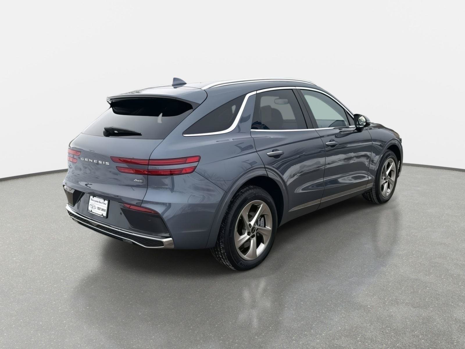 Used 2026 Genesis GV70 2.5T AWD/4WD image 5